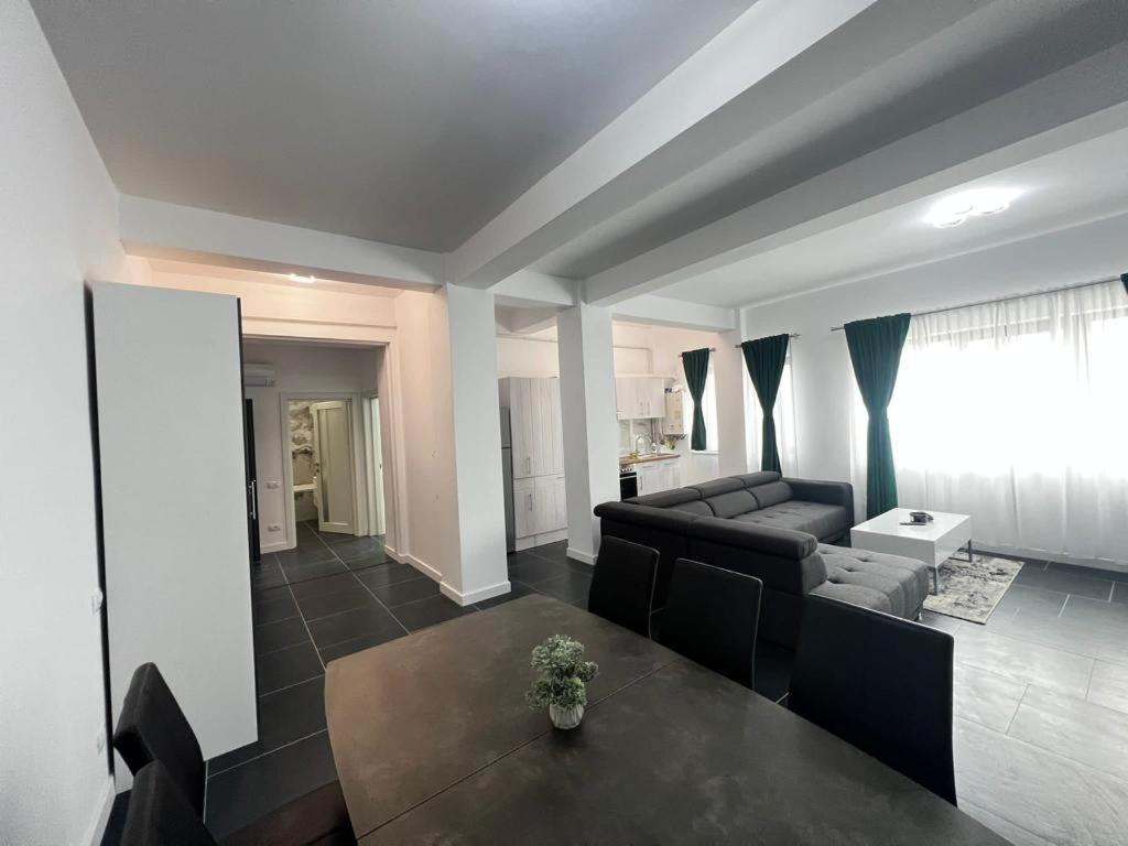 Luxury Cozy Apartments 수체아바 외부 사진
