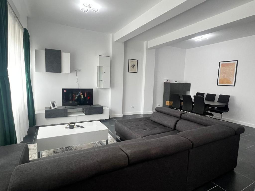 Luxury Cozy Apartments 수체아바 외부 사진