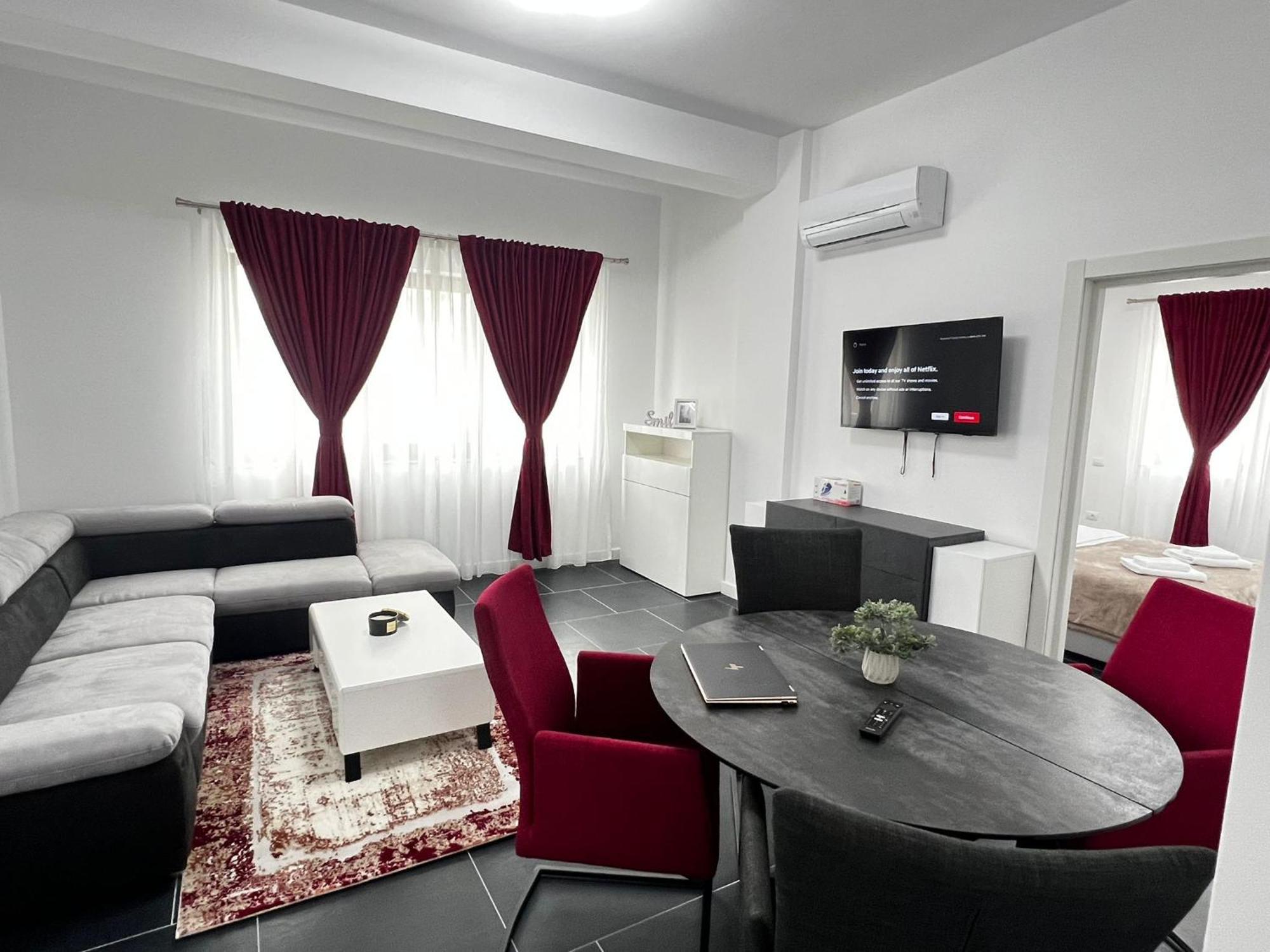 Luxury Cozy Apartments 수체아바 외부 사진